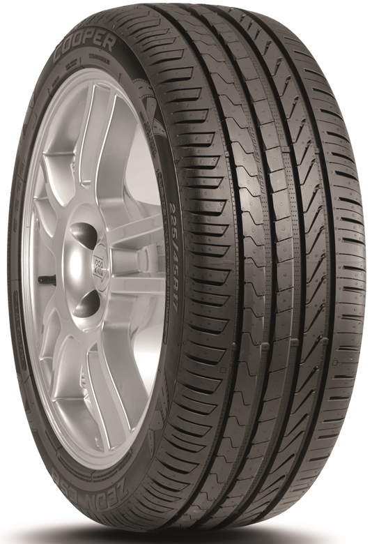 COOPER 205/55VR17 95V XL ZEON CS8
